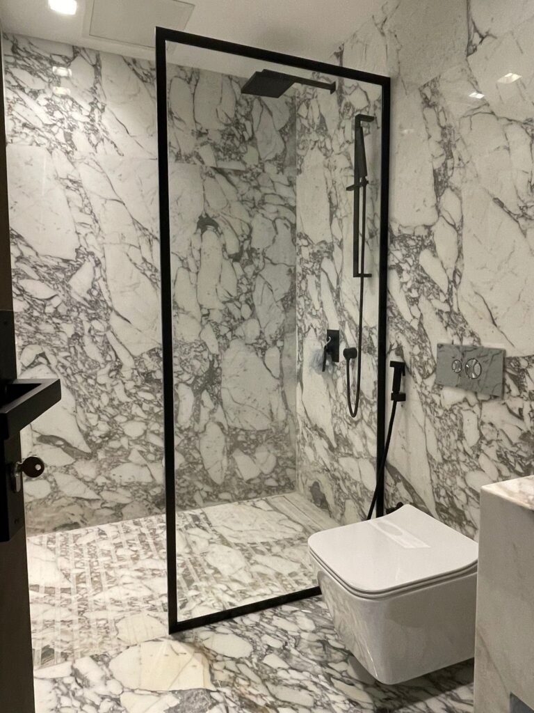 فني صحي الكويت  سباك شاطر جاهز 24 ساعة بسرعة واحتراف