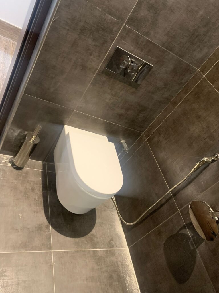 فني صحي جمعية العدان الكويت